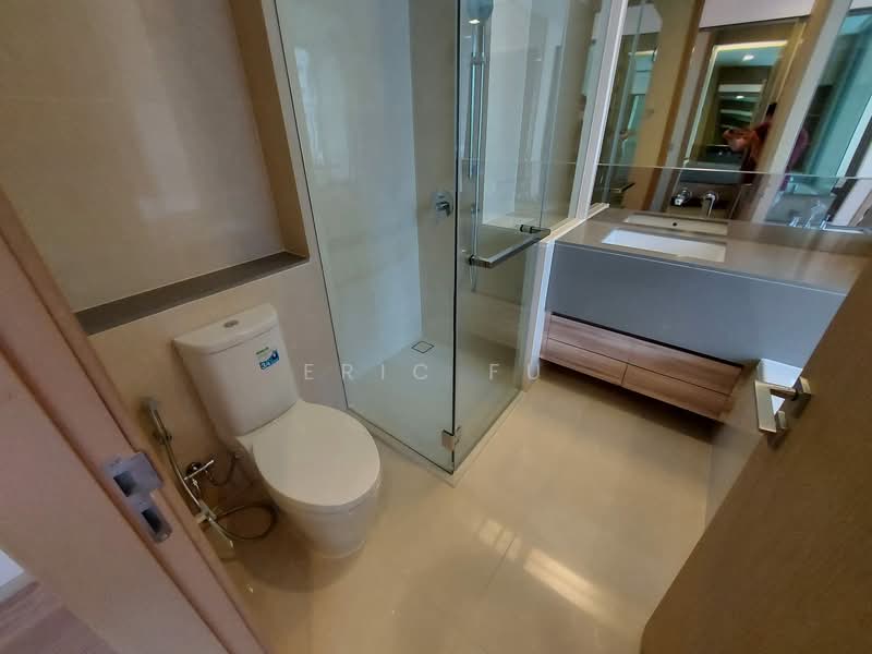 The Esse Asoke, Bangkok, 333 Soi Sukhumvit 21, Sukhumvit Road, Khlongtoei Nua, Watthana, Bangkok, 1 Bedroom, 44 sqm, Condo For Sale, by Eric Fu, 500187468 - DDproperty.com