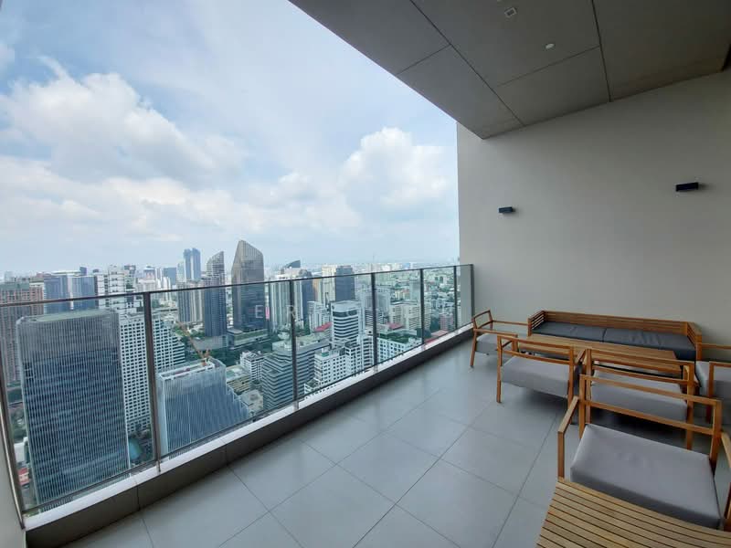 The Esse Asoke, Bangkok, 333 Soi Sukhumvit 21, Sukhumvit Road, Khlongtoei Nua, Watthana, Bangkok, 1 Bedroom, 44 sqm, Condo For Sale, by Eric Fu, 500187468 - DDproperty.com