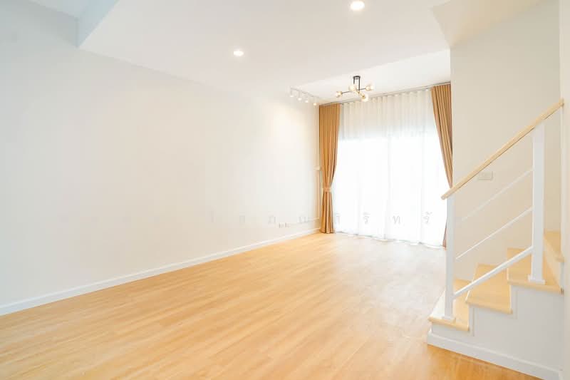 เดอะ คอนเนค แจ้งวัฒนะ 1 : The Connect Chaengwattana 1, นนทบุรี, บ้านใหม่, ปากเกร็ด, นนทบุรี, 90 ตร.ม., ทาวน์เฮ้าส์ ให้เช่า, โดย ทศพล โสภณสิริทรัพย์, 500187473 - DDproperty.com