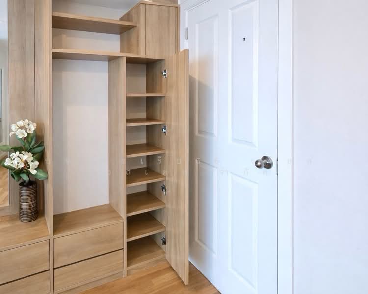 Lumpini Place Ratchayothin, Bangkok, 1484 Phahonyothin Road, Chan Kasem, Chatuchak, Bangkok, 1 Bedroom, 28 sqm, Condo For Sale, by AREA66 Real Estate Co.,Ltd, 500187484 - DDproperty.com