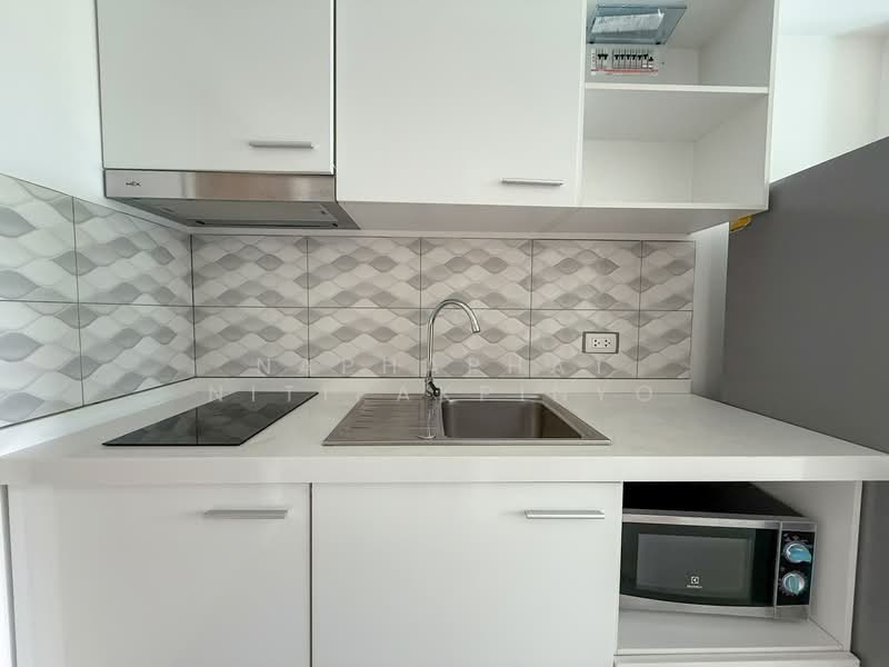 Sea Saran Condominium : ซี สราญ คอนโดมิเนียม, ชลบุรี, 190 หมู่ 2 บางเสร่, บางเสร่, สัตหีบ, ชลบุรี, 41 ตร.ม., คอนโด ขาย, โดย Naphaphat Nitipakpinyo, 500187486 - DDproperty.com