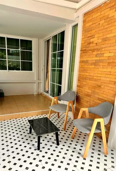 หมู่บ้านรัตนากรวิลเลจ 17, ชลบุรี, บางละมุง, บางละมุง, ชลบุรี, 110 ตร.ม., บ้านเดี่ยว ขาย, โดย Artem Kuzmin, 500187493 - DDproperty.com