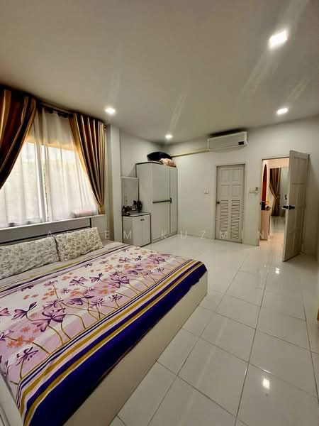 Ratanakorn village 17, Chon Buri (Pattaya), Bang Lamung, Bang Lamung (Pattaya), Chon Buri (Pattaya), 2 Bedrooms, 110 sqm, Single Detached House For Sale, by Artem Kuzmin, 500187493 - DDproperty.com