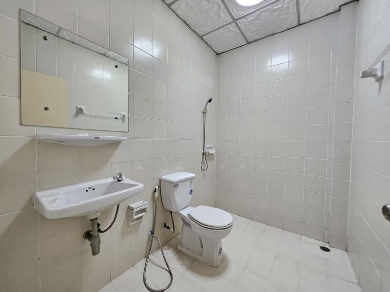 Sinsub Nakorn Garden, Bangkok, Kanchanaphisek Road, Nong Kham, Nong Khaem, Bangkok, 4 Bedrooms, 200 sqm, Townhouse For Sale, by คุณ ณิชาภา, 500187519 - DDproperty.com