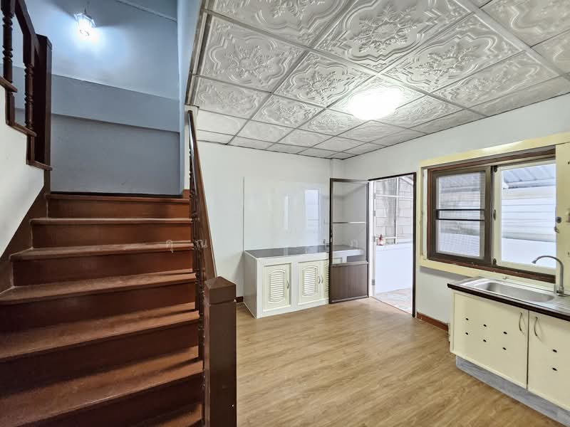 Sinsub Nakorn Garden : สินทรัพย์นครการ์เด้นท์, กรุงเทพ, ถนนกาญจนาภิเษก, หนองแขม, หนองแขม, กรุงเทพ, 200 ตร.ม., ทาวน์เฮ้าส์ ขาย, โดย คุณ ณิชาภา, 500187519 - DDproperty.com