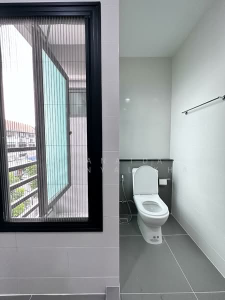 For Sale - Baan Klang Muang Sathorn-Suksawat, Samut Prakan