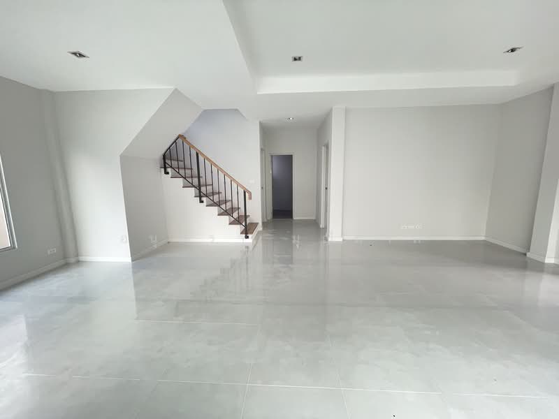 Vararom Watcharapon Permsin, Bangkok, Sai Mai, Sai Mai, Bangkok, 4 Bedrooms, 195 sqm, Single Detached House For Sale, by อนุสรา มณีมาศ, 500187532 - DDproperty.com