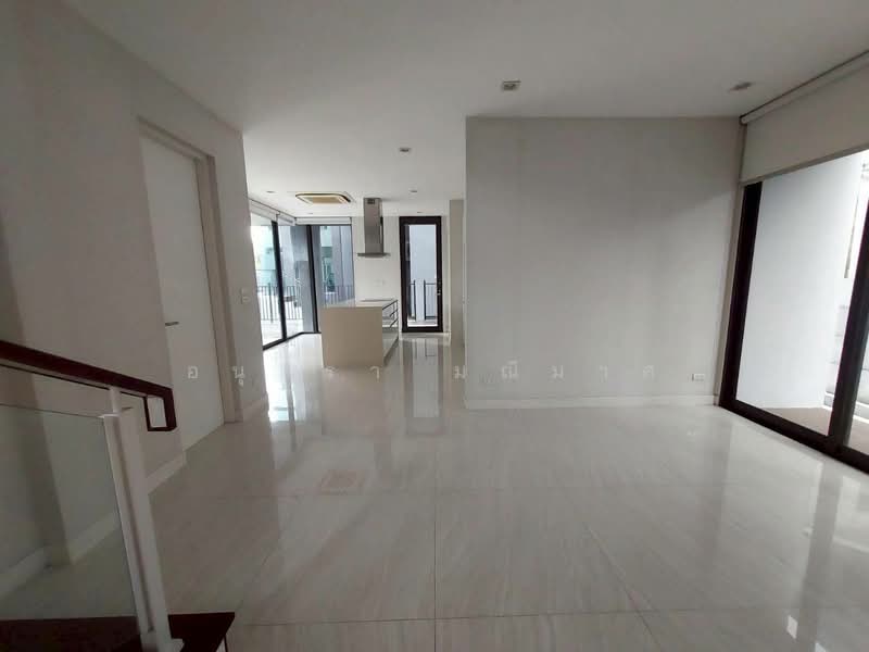 Baan Klang Muang Classe Ekkamai-Ramintra : บ้านกลางเมือง คลาสเซ่ เอกมัย-รามอินทรา, กรุงเทพ, ถนนสุคนธสวัสดิ์, ลาดพร้าว, ลาดพร้าว, กรุงเทพ, 454 ตร.ม., บ้านเดี่ยว ขาย, โดย อนุสรา มณีมาศ, 500187536 - DDproperty.com