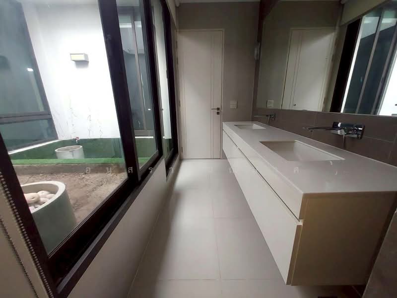 Baan Klang Muang Classe Ekkamai-Ramintra : บ้านกลางเมือง คลาสเซ่ เอกมัย-รามอินทรา, กรุงเทพ, ถนนสุคนธสวัสดิ์, ลาดพร้าว, ลาดพร้าว, กรุงเทพ, 454 ตร.ม., บ้านเดี่ยว ขาย, โดย อนุสรา มณีมาศ, 500187536 - DDproperty.com