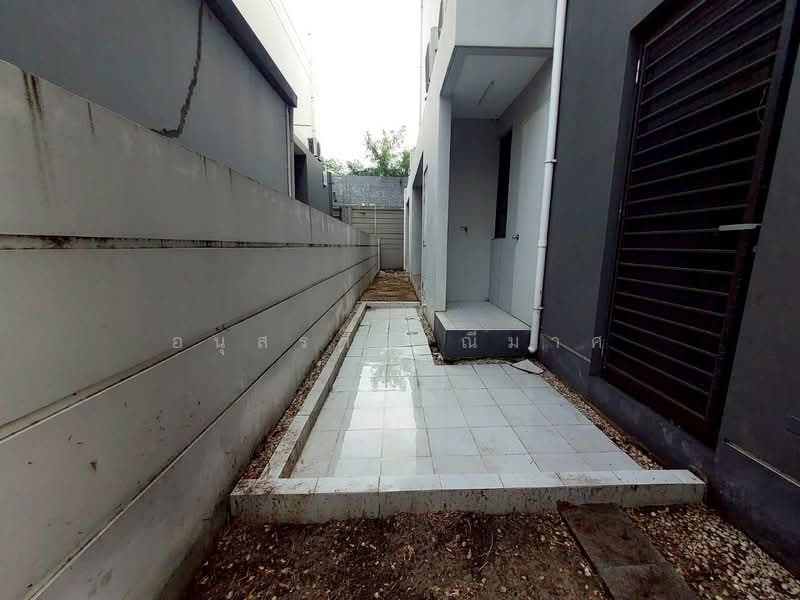 Baan Klang Muang Classe Ekkamai-Ramintra : บ้านกลางเมือง คลาสเซ่ เอกมัย-รามอินทรา, กรุงเทพ, ถนนสุคนธสวัสดิ์, ลาดพร้าว, ลาดพร้าว, กรุงเทพ, 454 ตร.ม., บ้านเดี่ยว ขาย, โดย อนุสรา มณีมาศ, 500187536 - DDproperty.com