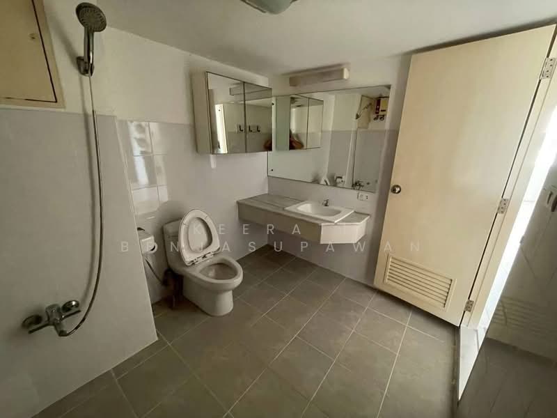 Tara Ruen Ake, Bangkok, 17 Soi Ramkhamhaeng 43/1, Phlapphla, Wang Thonglang, Bangkok, 2 Bedrooms, 116 sqm, Condo For Sale, by Keerati Benjasupawan, 500187540 - DDproperty.com