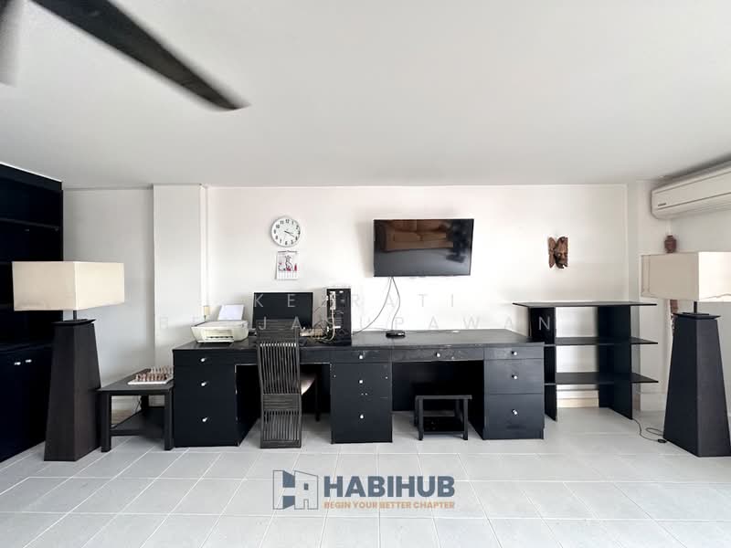 ขาย - Tara Ruen Ake : ธาราเรือนเอก, กรุงเทพ