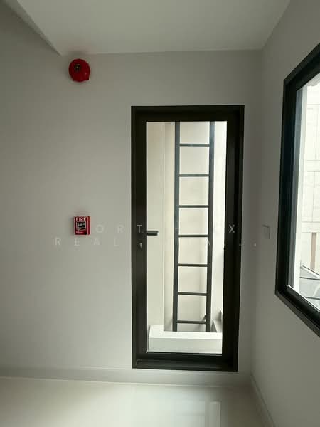 ขาย!! home office Workplace เพชรเกษม 81-2 พัฒนาโดย SC Asset, กรุงเทพ, หนองค้างพลู, หนองแขม, กรุงเทพ, 175 ตร.ม., ทาวน์เฮ้าส์ ขาย, โดย Forty-Six Real Estate Group, 500187546 - DDproperty.com