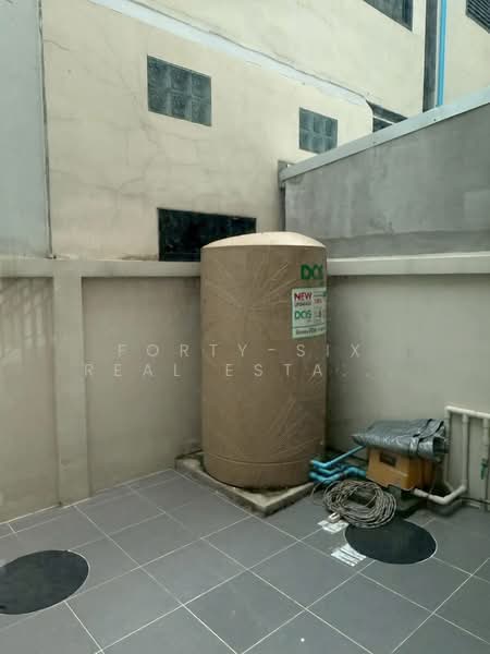 ขาย!! home office Workplace เพชรเกษม 81-2 พัฒนาโดย SC Asset, Bangkok, Nong Kang Plu, Nong Khaem, Bangkok, 2 Bedrooms, 175 sqm, Townhouse For Sale, by Forty-Six Real Estate Group, 500187546 - DDproperty.com