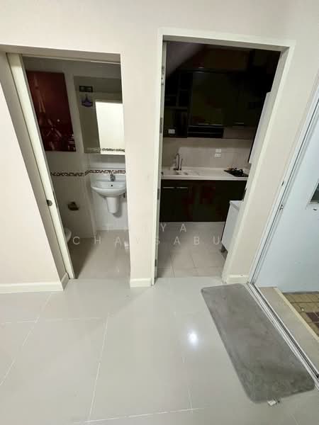 Baan Klang Muang Rama 3-Rat Burana, Bangkok, Ratburana Road, Soi 44, Rat Burana, Rat Burana, Bangkok, 3 Bedrooms, 160 sqm, Townhouse For Rent, by Thiya Chaysabut, 500187548 - DDproperty.com