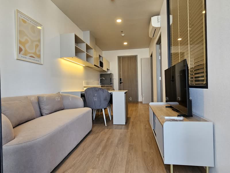 The Issara Sathorn, Bangkok, Chan Road, Thung Maha Mek, Sathon, Bangkok, 2 Bedrooms, 37 sqm, Condo For Rent, by Saranrat Pongklang, 500187551 - DDproperty.com