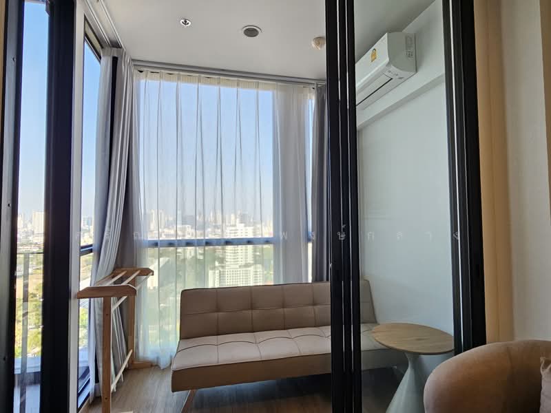The Issara Sathorn, Bangkok, Chan Road, Thung Maha Mek, Sathon, Bangkok, 2 Bedrooms, 37 sqm, Condo For Rent, by Saranrat Pongklang, 500187551 - DDproperty.com