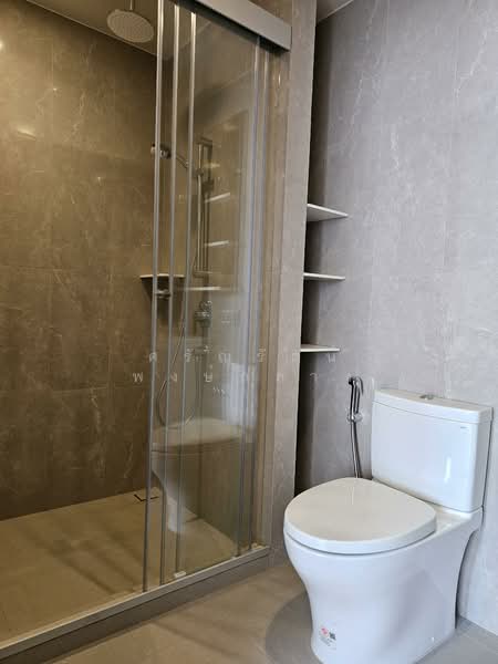 The Issara Sathorn : ดิ อิสสระ สาทร, Bangkok, ถนนจันทน์, Thung Maha Mek, Sathon, Bangkok, 1 Bedroom, 33 sqm, Condo For Rent, by Saranrat Pongklang, 500187552 - DDproperty.com