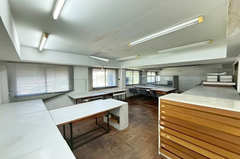 ถนนลาดพร้าว ซอยลาดพร้าว 35 แยก 2-3 แขวงลาดยาว เขตจตุจักร กทม.10900, Bangkok, ลาดพร้าว, Lat Yao, Chatuchak, Bangkok, 4 Bedrooms, 540 sqm, Townhouse For Sale, by สง่าชัย ไทรทองคำ, 500187572 - DDproperty.com