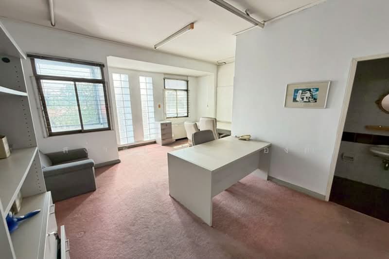 ถนนลาดพร้าว ซอยลาดพร้าว 35 แยก 2-3 แขวงลาดยาว เขตจตุจักร กทม.10900, กรุงเทพ, ลาดพร้าว, ลาดยาว, จตุจักร, กรุงเทพ, 540 ตร.ม., ทาวน์เฮ้าส์ ขาย, โดย สง่าชัย ไทรทองคำ, 500187572 - DDproperty.com