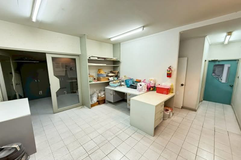 ถนนลาดพร้าว ซอยลาดพร้าว 35 แยก 2-3 แขวงลาดยาว เขตจตุจักร กทม.10900, กรุงเทพ, ลาดพร้าว, ลาดยาว, จตุจักร, กรุงเทพ, 540 ตร.ม., ทาวน์เฮ้าส์ ขาย, โดย สง่าชัย ไทรทองคำ, 500187572 - DDproperty.com