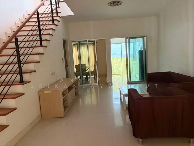Vista Park Ratchada-Ramindra, Bangkok, Ratchada-Ramintra Road, Ram Inthra, Khan Na Yao, Bangkok, 3 Bedrooms, 200 sqm, Townhouse For Rent, by Anyaporn Srikanlayanabut, 500187613 - DDproperty.com