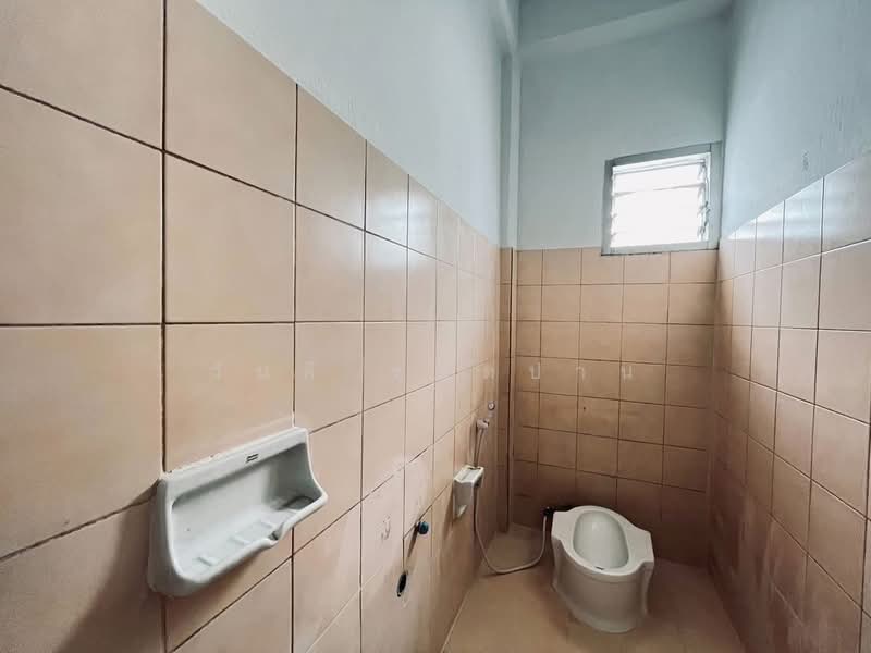 อาคารพาณิชย์ 3.5 ชั้น ตลาดไอยราา, ปทุมธานี, คลองสอง, คลองหลวง, ปทุมธานี, 144 ตร.ม., ตึกแถว-อาคารพาณิชย์ ขาย, โดย วันดี รอดปาน, 500187636 - DDproperty.com