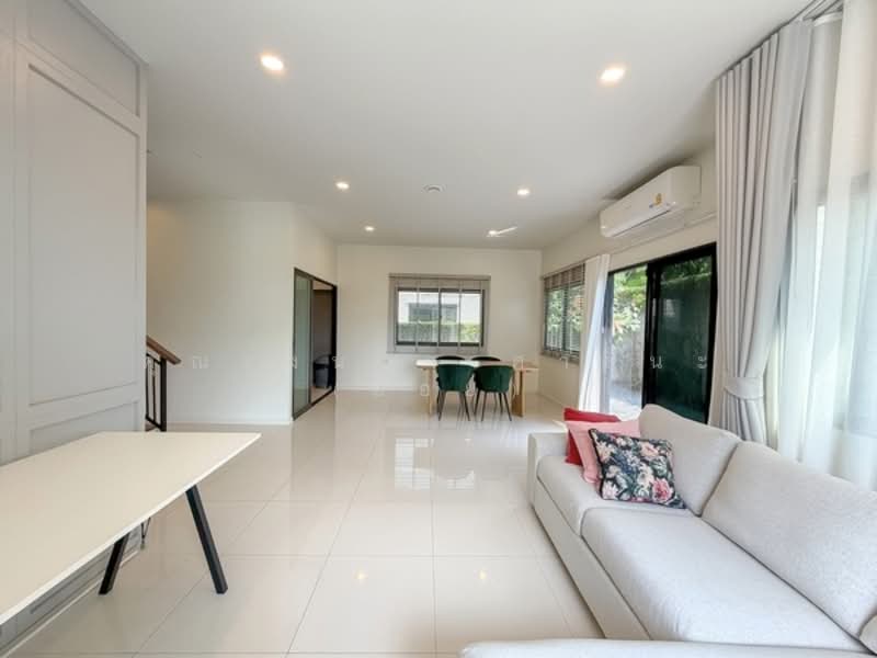 Grand Britania Ratchaphruek Rama 5 : แกรนด์บริทาเนีย ราชพฤกษ์ พระราม5, Nonthaburi, 898/1 ถ.นครอินทร์, Bang Khanun, Bang Kruai, Nonthaburi, 4 Bedrooms, 185 sqm, Single Detached House For Rent, by คุณรุ่งนภา ศาสนะ (ออย), 500187639 - DDproperty.com