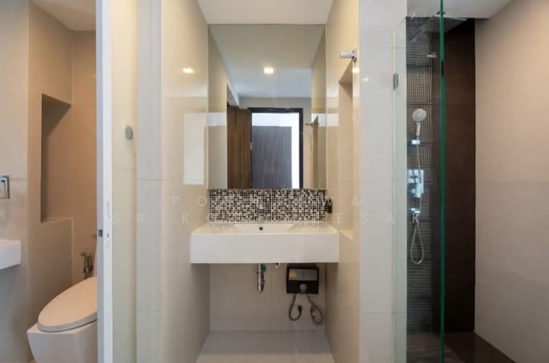 Rhythm Sukhumvit 44/1, Bangkok, Sukhumvit Road, Phra Kanong, Khlong Toei, Bangkok, 2 Bedrooms, 53 sqm, Condo For Rent, by Porntiwa Srikoedmeesak, 500187655 - DDproperty.com