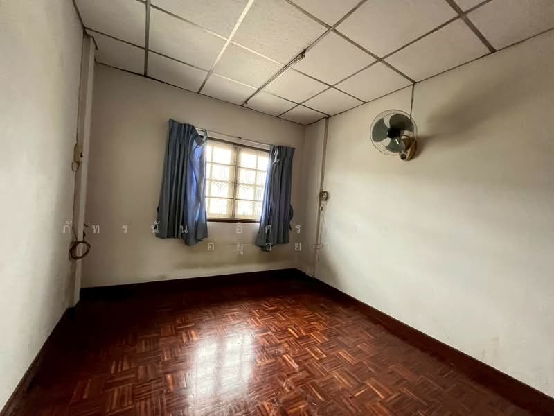 หมู่บ้านสินธร บางกะปิ ถนนลาดพร้าว แขวงคลองจั่น เขตบางกะปิ กรุงเทพมหานคร, Bangkok, ลาดพร้าว, Khlong Chan, Bang Kapi, Bangkok, 4 Bedrooms, 96 sqm, Townhouse For Sale, by ภัทรนัน อิศรางกูร ณ อยุธยา, 500187666 - DDproperty.com