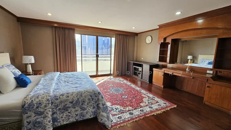 Regent on the Park 1, Bangkok, Soi Sukhumvit 26, Khong Tan, Khlong Toei, Bangkok, 3 Bedrooms, 249 sqm, Condo For Sale, by BANGKOK PROPERTY AGENTS, 500187673 - DDproperty.com