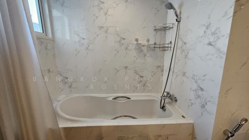 Regent on the Park 1, Bangkok, Soi Sukhumvit 26, Khong Tan, Khlong Toei, Bangkok, 3 Bedrooms, 249 sqm, Condo For Sale, by BANGKOK PROPERTY AGENTS, 500187673 - DDproperty.com