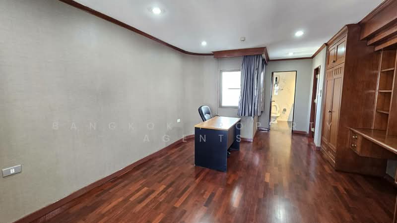 Regent on the Park 1, Bangkok, Soi Sukhumvit 26, Khong Tan, Khlong Toei, Bangkok, 3 Bedrooms, 249 sqm, Condo For Sale, by BANGKOK PROPERTY AGENTS, 500187673 - DDproperty.com