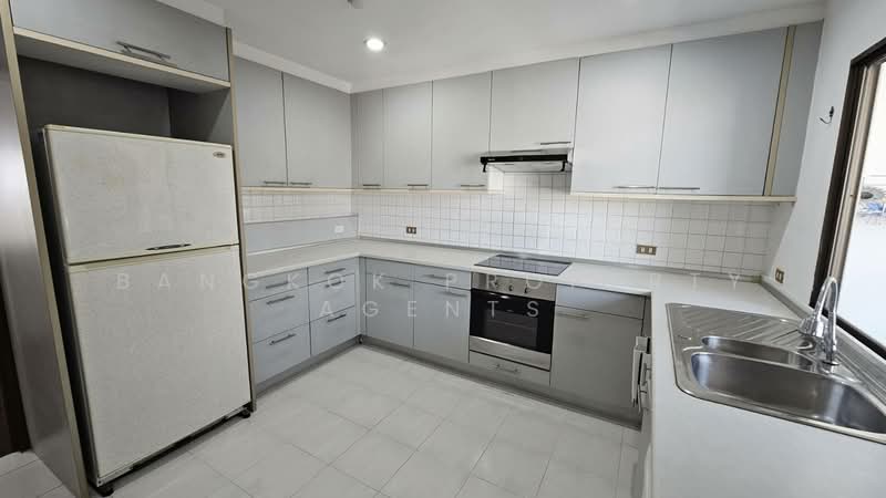 Regent on the Park 1, Bangkok, Soi Sukhumvit 26, Khong Tan, Khlong Toei, Bangkok, 3 Bedrooms, 249 sqm, Condo For Sale, by BANGKOK PROPERTY AGENTS, 500187673 - DDproperty.com