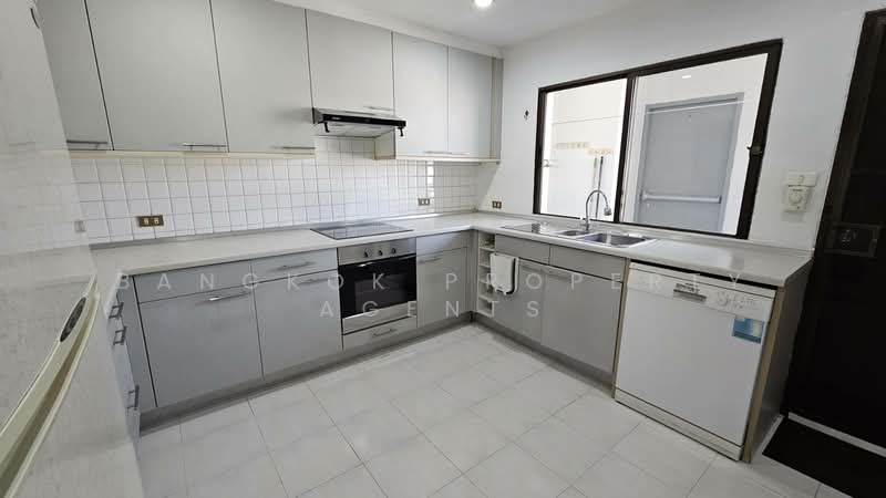 Regent on the Park 1, Bangkok, Soi Sukhumvit 26, Khong Tan, Khlong Toei, Bangkok, 3 Bedrooms, 249 sqm, Condo For Sale, by BANGKOK PROPERTY AGENTS, 500187673 - DDproperty.com