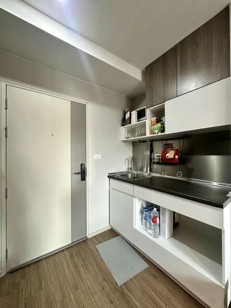 Lumpini Selected Charan 65-Sirinthon Station, Bangkok, Soi Charan Sanitwong 65, Bang Bamru, Bang Phlat, Bangkok, 1 Bedroom, 29 sqm, Condo For Rent, by Jakarin Houpramong, 500187675 - DDproperty.com