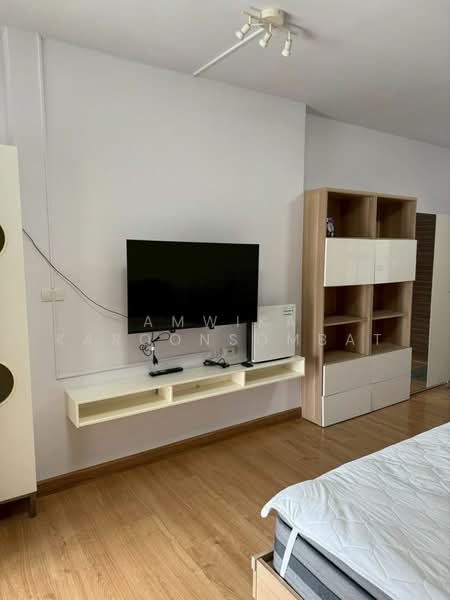 Supalai Park Ekkamai-Thonglor, Bangkok, Petchaburi Road, Bang Kapi, Huai Khwang, Bangkok, 1 Bedroom, 35 sqm, Condo For Rent, by Amwika Karoonsombat, 500187686 - DDproperty.com