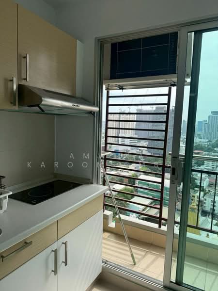 Supalai Park Ekkamai-Thonglor, Bangkok, Petchaburi Road, Bang Kapi, Huai Khwang, Bangkok, 1 Bedroom, 35 sqm, Condo For Rent, by Amwika Karoonsombat, 500187686 - DDproperty.com