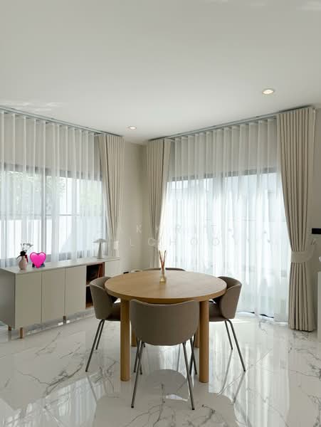 Setthasiri Watcharapol-Theprak : เศรษฐสิริ​ วัชรพล–เทพรักษ์, กรุงเทพ, 459/118 ซอย รัตนโกสินทร์ศรพจน์, ท่าแร้ง, บางเขน, กรุงเทพ, 205 ตร.ม., บ้านเดี่ยว ขาย, โดย Jakkrit Nilchoo, 500187688 - DDproperty.com