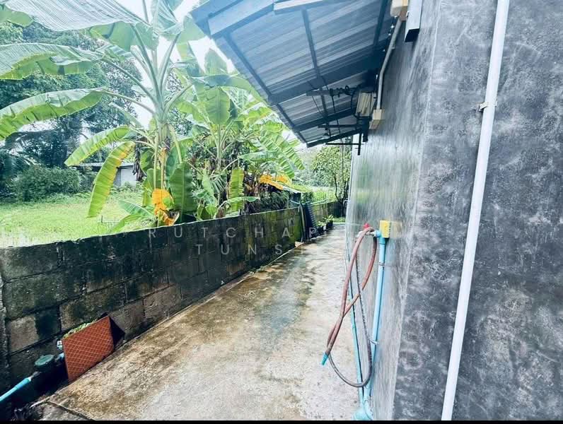 บ้านให้เช่า – ใกล้ตลาดเจริญเจริญ เพียง 10 นาที ค่าเช่า 12,000 บาท / เดือน รหัสทรัพย์ : No.13H700, Chiang Mai, San Ton Pao, San Kamphaeng, Chiang Mai, 2 Bedrooms, 110 sqm, Single Detached House For Rent, by Rutchaporn Tunsiri, 500187758 - DDproperty.com