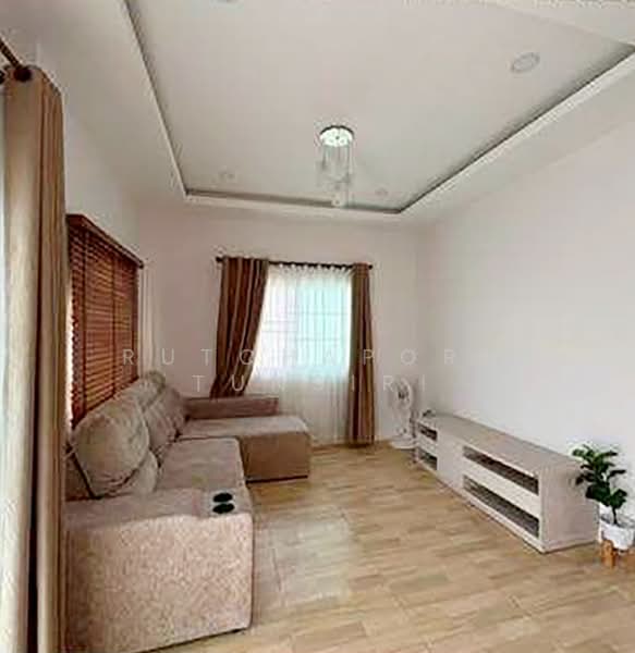 บ้านให้เช่า – ใกล้ตลาดหางดง เพียง 5 นาที ค่าเช่า 15,000 บาท / เดือน รหัสทรัพย์ : No.14H1061, Chiang Mai, Hang Dong, Hang Dong, Chiang Mai, 3 Bedrooms, 110 sqm, Single Detached House For Rent, by Rutchaporn Tunsiri, 500187760 - DDproperty.com