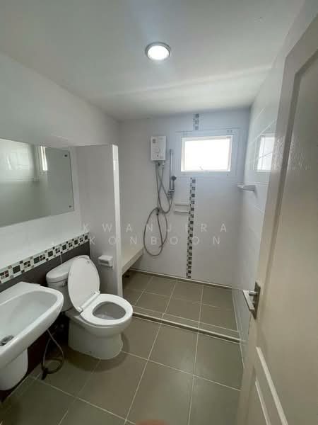 Pruklada Bangna, Samut Prakan, Bangna-Trad Rd., Bang Bo, Bang Bo, Samut Prakan, 3 Bedrooms, 140 sqm, Single Detached House For Rent, by Kwanjira Konboon, 500187762 - DDproperty.com