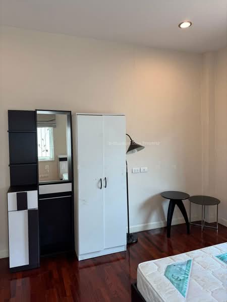 ให้เช่าบ้านเดี่ยวหลังใหญ่ ม.โคโค่พาร์ค โรงโป๊ะ แหลมฉบัง, Chon Buri (Pattaya), Bang Lamung, Bang Lamung (Pattaya), Chon Buri (Pattaya), 3 Bedrooms, 200 sqm, Single Detached House For Rent, by Dusit Saengfa, 500187765 - DDproperty.com