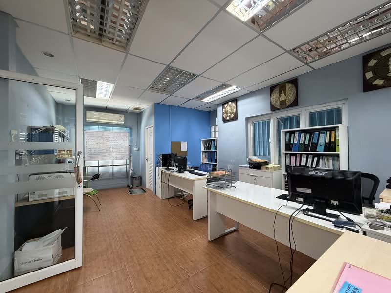 ขายโฮมออฟฟิศพร้อมโกดัง เทพารักษ์ บางปลา หมู่บ้านสุรีวรรณ ใกล้ถนนใหญ่เทพารักษ์ เพียง 2 กม., Samut Prakan, เทพารักษ์, Bang Pla, Bang Plee, Samut Prakan, 4 Bedrooms, 530 sqm, Single Detached House For Sale, by สุดาวดี อินต๊ะอ้าย, 500187773 - DDproperty.com