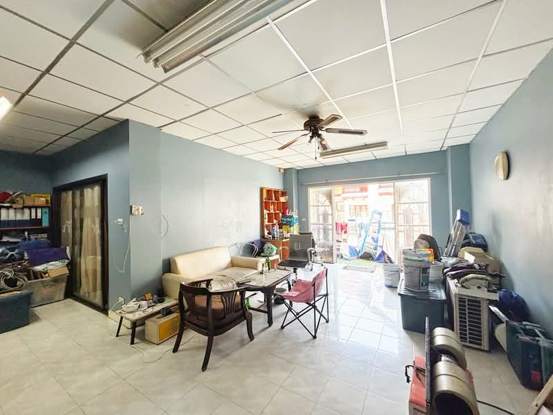 หมู่บ้านอุทยานทอง แจ้งวัฒนะ-ปากเกร็ด19 ซอยอุทยานทอง5 ต.บางพูด อ.ปากเกร็ด จ.นนทบุรี, Nonthaburi, แจ้งวัฒนะ, Bang Phut, Pak Kret, Nonthaburi, 5 Bedrooms, 168 sqm, Semi-Detached House (Twin House) For Sale, by ภัทรนัน อิศรางกูร ณ อยุธยา, 500187783 - DDproperty.com