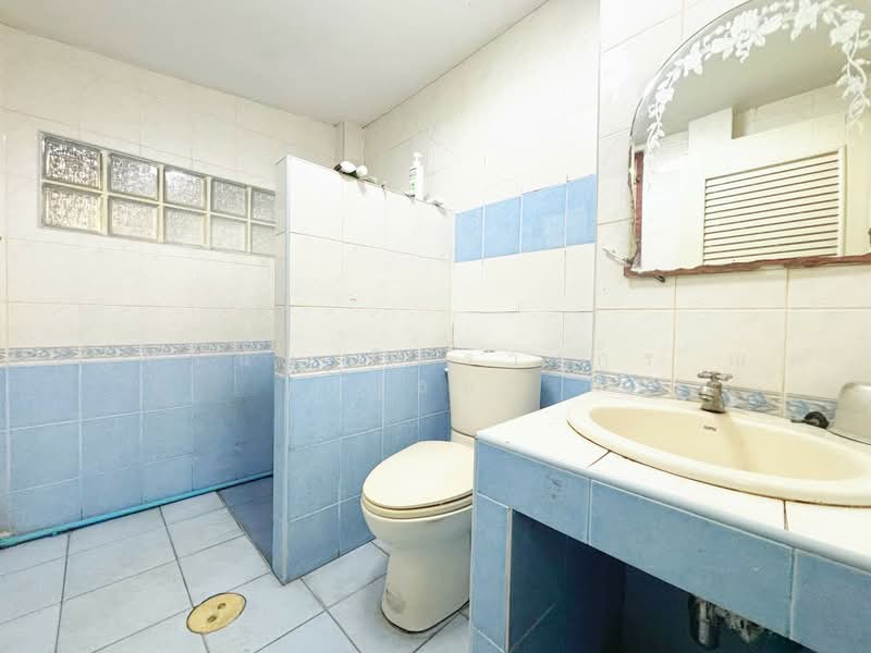 หมู่บ้านอุทยานทอง แจ้งวัฒนะ-ปากเกร็ด19 ซอยอุทยานทอง5 ต.บางพูด อ.ปากเกร็ด จ.นนทบุรี, นนทบุรี, แจ้งวัฒนะ, บางพูด, ปากเกร็ด, นนทบุรี, 168 ตร.ม., บ้านแฝด ขาย, โดย ภัทรนัน อิศรางกูร ณ อยุธยา, 500187783 - DDproperty.com