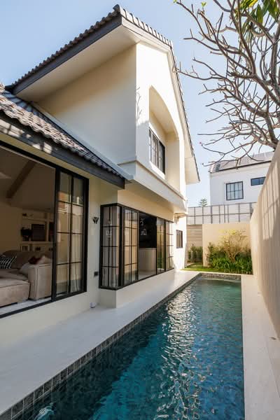 5 Bed House with Private Pool in San Phi Suea for Sale or Rent, Chiang Mai, San Phi Sua, Muang Chiang Mai, Chiang Mai, 5 Bedrooms, 300 sqm, Single Detached House For Rent, by Nunthawat Hiranputtipat, 500187785 - DDproperty.com