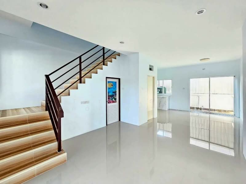 ทาวน์เฮ้าส์บ้านสวน ชลบุรี, Chon Buri (Pattaya), Ban Suan, Muang Chon Buri, Chon Buri (Pattaya), 3 Bedrooms, 100 sqm, Townhouse For Sale, by The Best Property ปู, 500187797 - DDproperty.com