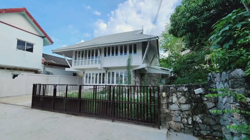 ให้เช่า - ให้เช่า บ้าน สำนักงาน นวมินทร์ 40 หลังใหญ่ รีนูเวทใหม่ ใกล้มอเตอร์เวย์, กรุงเทพ