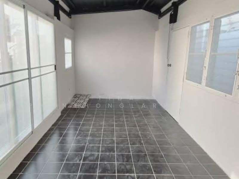 House or office for rent, Nawamin 40, large house, newly renovated, near the motorway., Bangkok, Khlong Kum, Bueng Kum, Bangkok, , 180 sqm, Office Space For Rent, by Tida phanthonglarptawee, 500187802 - DDproperty.com